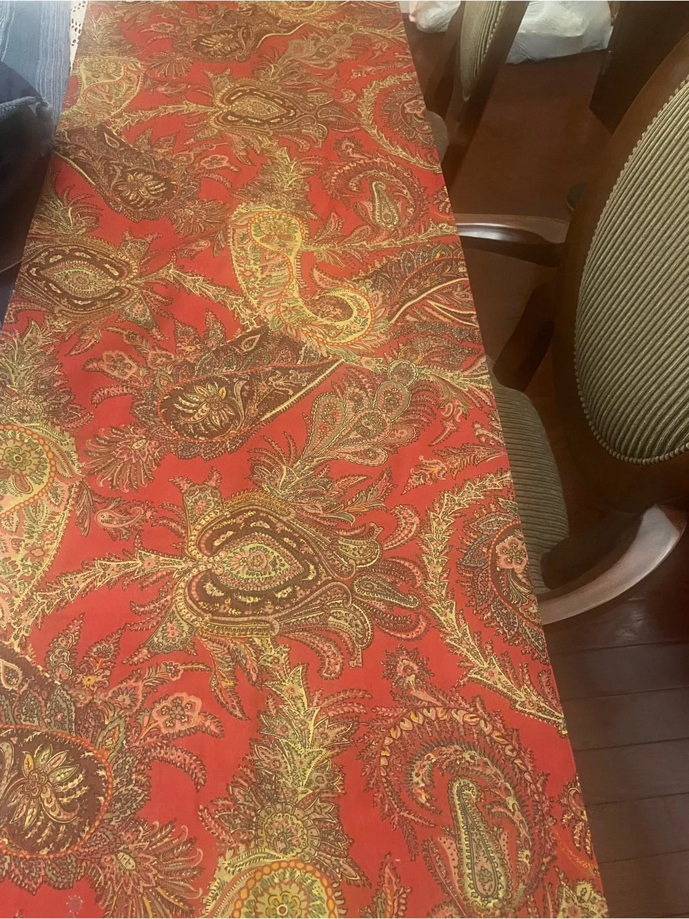 Pottery Barn Red Paisley Accent table Runner with Gold Trim